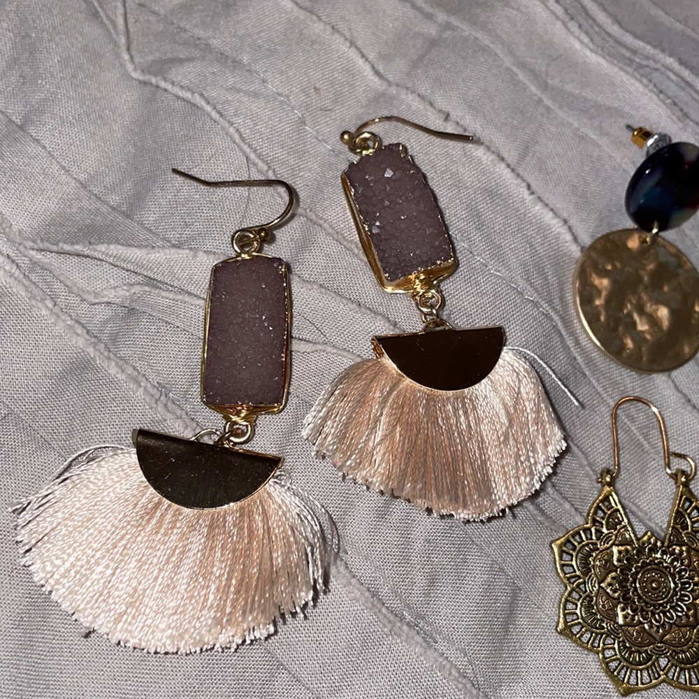 Earring bundle ✨ - Picture 2 of 4